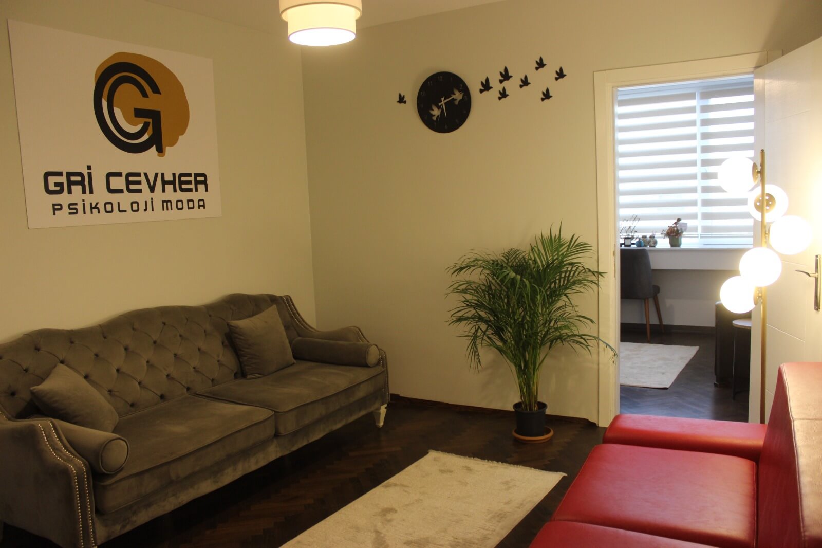 Gri Cevher Psikoloji ofis fotoğrafı 4